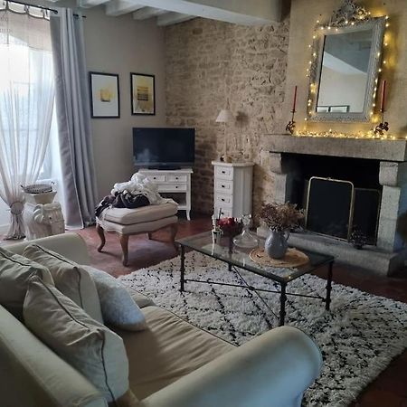 Charmante Maison Ancienne Avec Cour アランソン エクステリア 写真